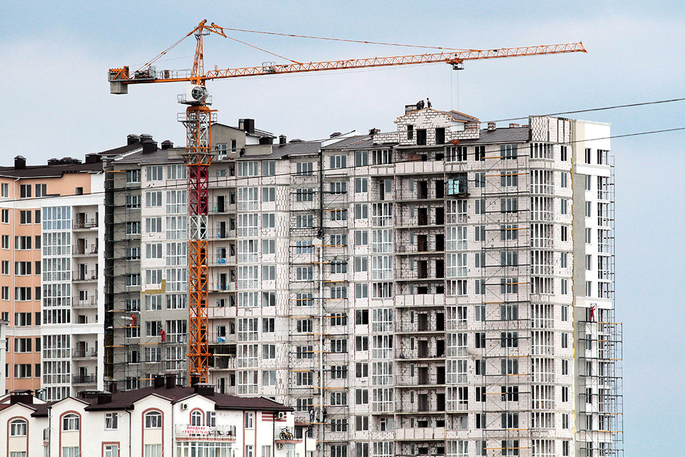 Средняя ставка по ипотеке в РФ достигла исторического минимума в 7,4%
